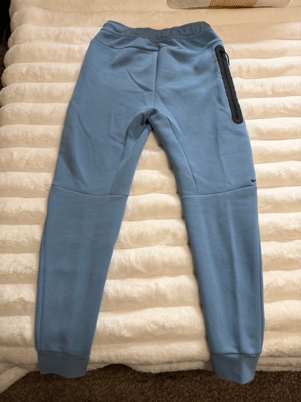 Nike Two-Tone Blue & Gray Panel Joggers - Picture 7 of 9